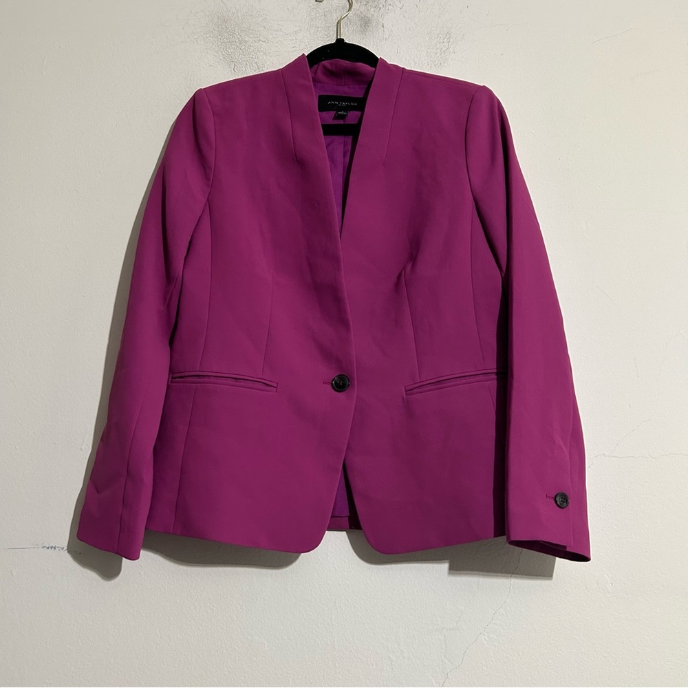 Ann Taylor Factory Collarless Blazer Fluid Crepe Magenta Size 8